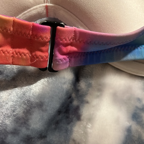 🐶 PINK Tye Dye Bikini Top - Picture 7 of 11